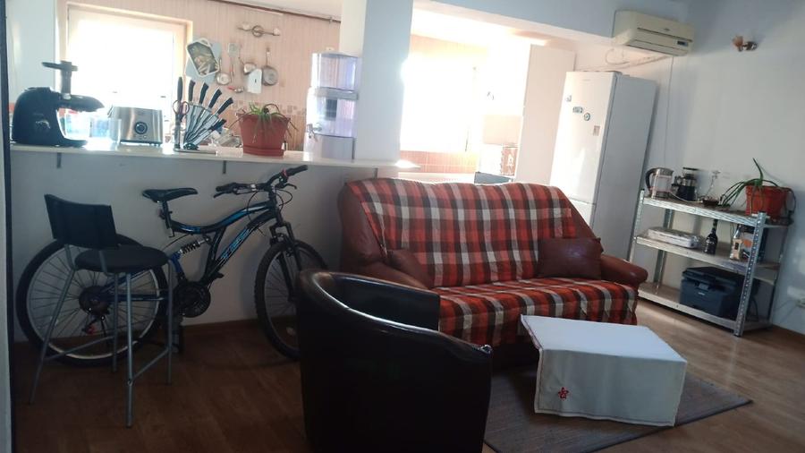 Apartament mare in vila cu curte - 1