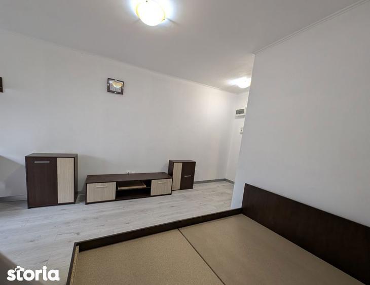 Garsoniera la etajul 1, in bloc renovat, cu lift - 8