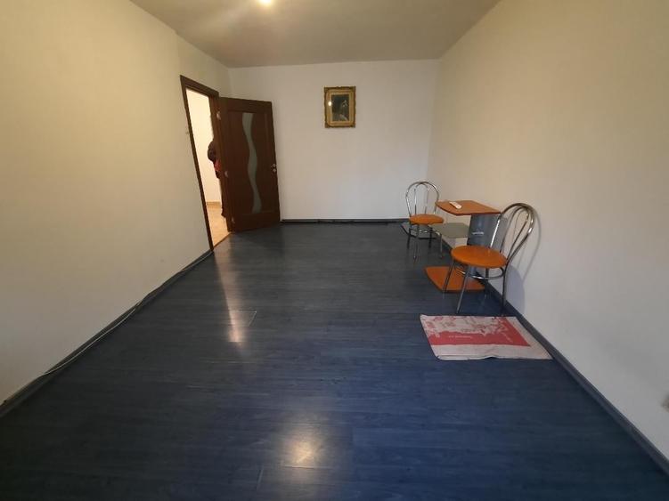 VANZARE GARSONIERA PARCUL SEBASTIAN - 2