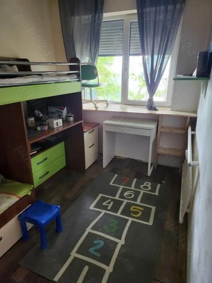 Apusului - P-ta Gorjului | 3 Camere | 1/4 | Posibilitate Centrala | Metrou - 6