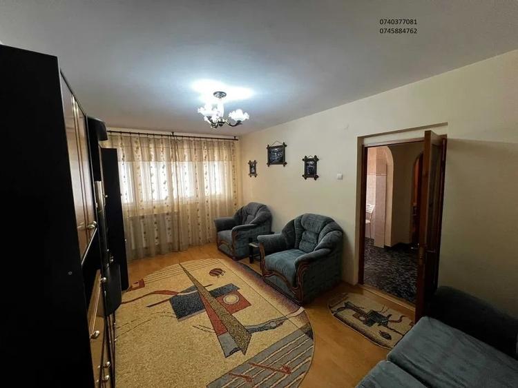 Apartament cu 2 camere, decomandat, etajul 7/10, zona Podu Ros - 4