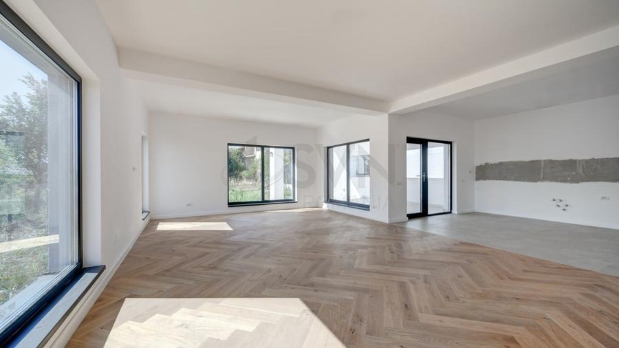 REV2004358 Casa in complex nou Corbeanca vedere lac - 2