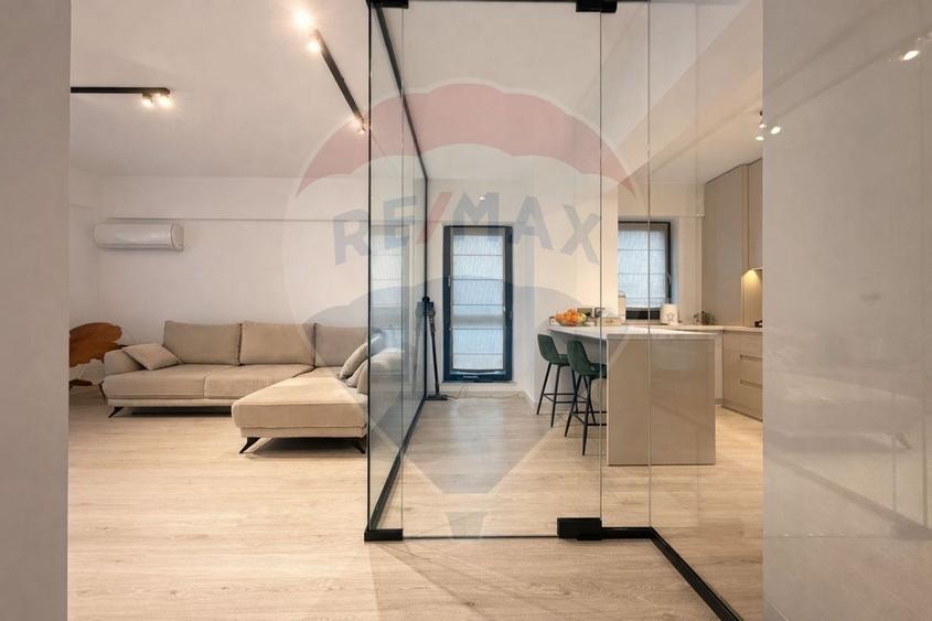 Apartament cu 3 camere de vanzare Bloc 2025 Bacau City Lake - 2