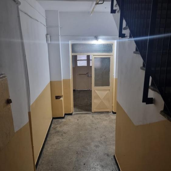 Apartament de vanzare - 9