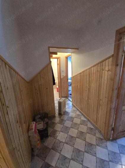 Apartament 2 camere decomandat aproape de partie, Azuga - 2