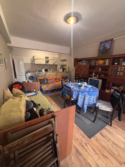 Apartament 2 camere decomandat, zona Porii Apartament 2 camere decomandat, zona Porii