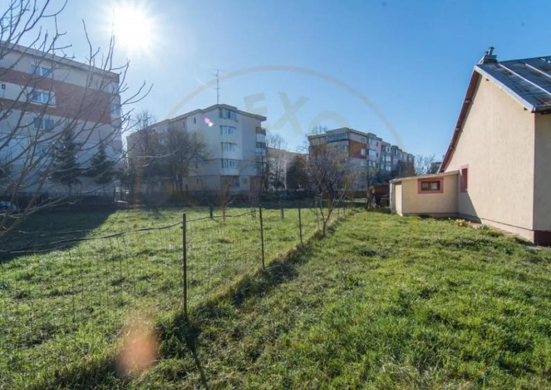 Teren 1562 mp intravilan-oportunitate pentru proiect reziden - 7
