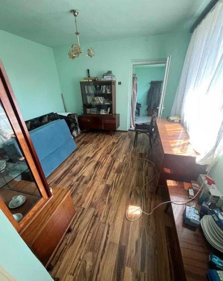 Casa de Locuit cu Teren si Curte Mare Tiganesti, Teleorman - 3