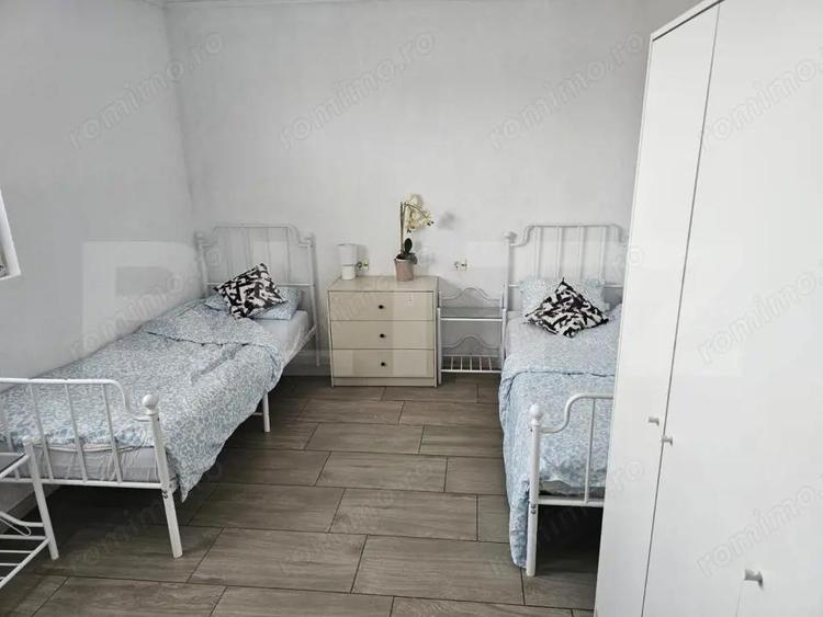 Azil de batrani complet echipat de vanzare - la 40 km de Timisoara - 1