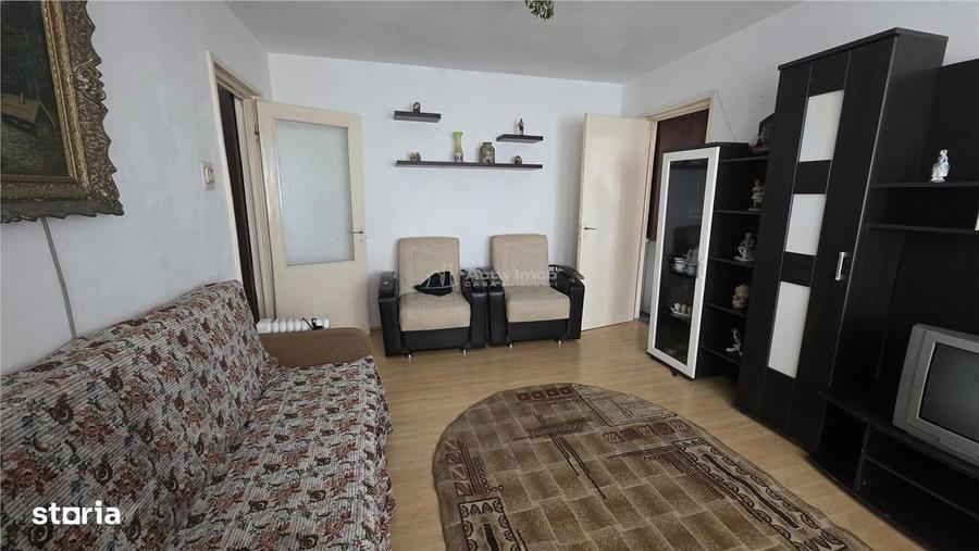 Apartament 2 camere semidecomandat, etaj 4 - Rovine - Posta - 2