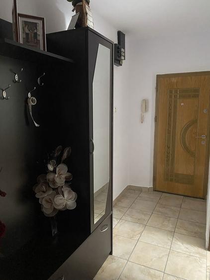 Ap cu 2 camere de vanzare ( piata mica) - 1