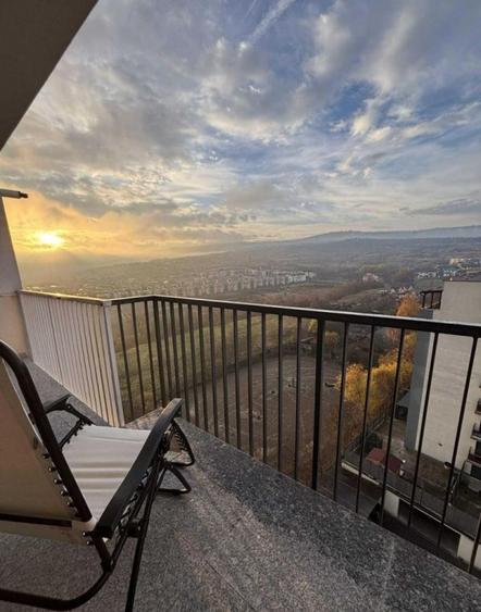 2 camere , 52 mp, Nou, parcare, terasa, str.Borhanciului, Borhanci - 1