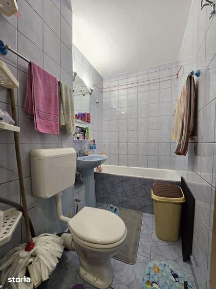 Apartament cu 2 camere semidecomandat în Berceni — fotografia 1