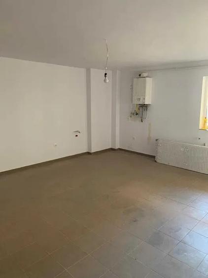 Apartament/Spatiu comercial de vanzare in zona Vivo - 3