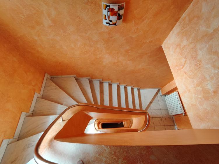 Vila P+2 de ichiriat zona KM 5 - 14