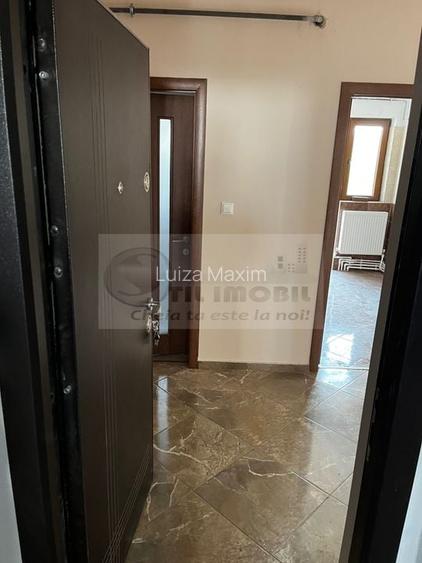 Vânzare Apartament 3 camere | Etaj 1 | Rond Canta 140.00EUR Vânzare Apartament 3 camere | Etaj 1 | Rond Canta 140.00EUR