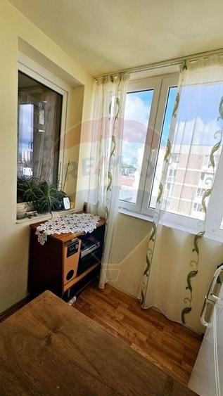 GARSONIERA  decomandata, cu priveliste  - DE VANZARE- BV/  str Traian! - 5