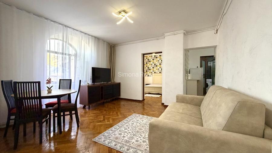 De inchiriat | Apartament 3 camere mobilat cu centrala | Batistei Universitate De inchiriat | Apartament 3 camere mobilat cu centrala | Batistei Universitate