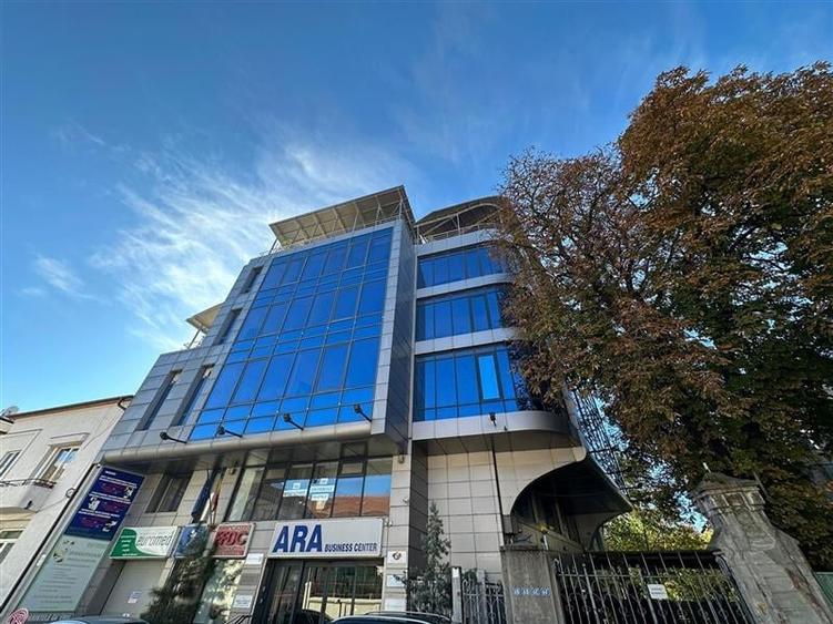 Inchiriere spatiu de birouri - 140 mp - pret cu utilitati incluse - 2