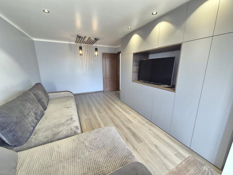 Inchiriere Apartament 2 Camere decomandat zona Centrul Civic CEC - 8