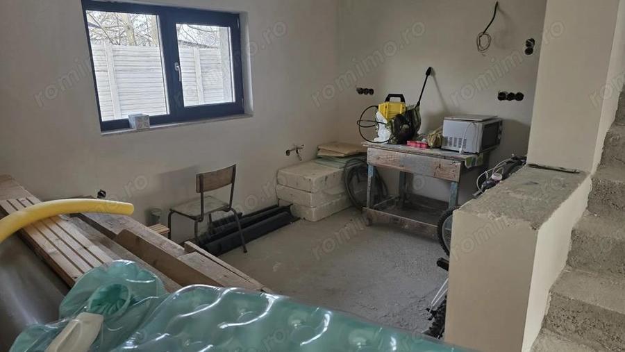 Vand casa in duplex in Deva, semifinisata, zona Garii (peste linia ferata), P+E+pod locuibil, - 3