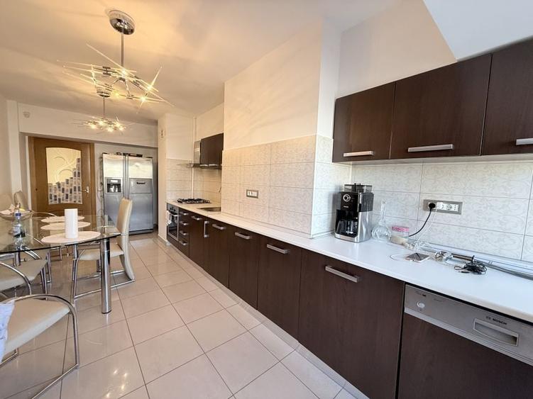 Bulevardul Unirii | 4 camere | vedere mixta | 115mp utili | Decomandat - 7