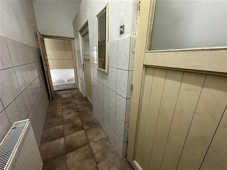 BUHUSI - Hala 507 mp, curte 2107 mp - 15