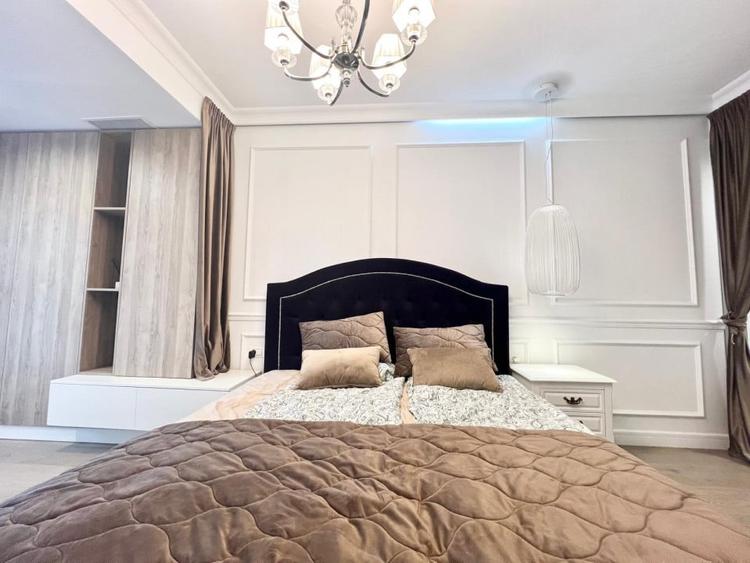 VILA DEOSEBITA / 5 CAMERE / COMPLET MOBILATA SI UTILATA - 35