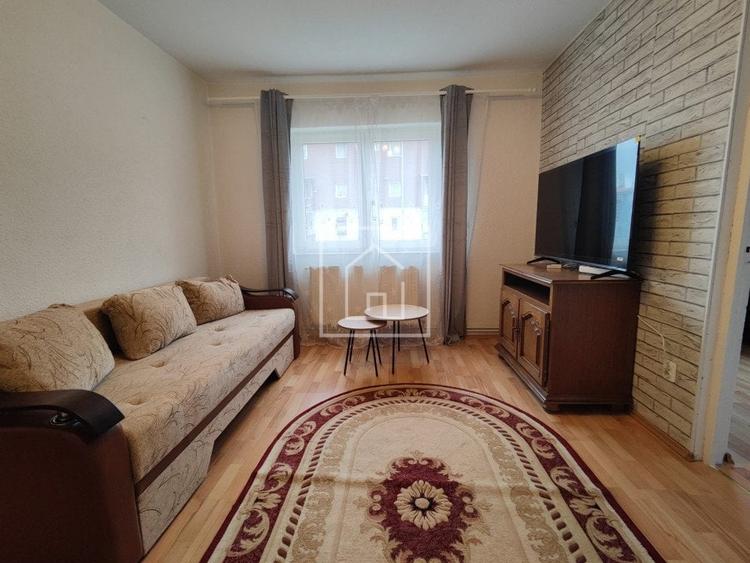 Apartament 3 camere renovat, mobilat complet, zona Iorga, 330€ - 2