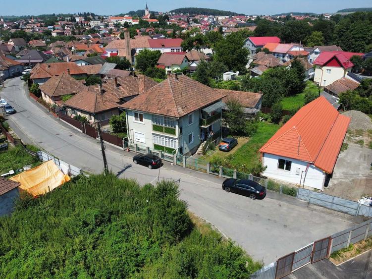 Casa supraetajata pentru doua familii Reghin - 4