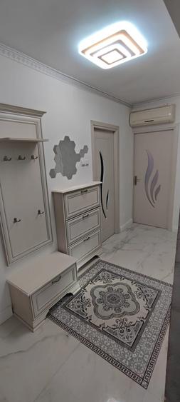 Apartament cu 3 camere decomandat în Dacia