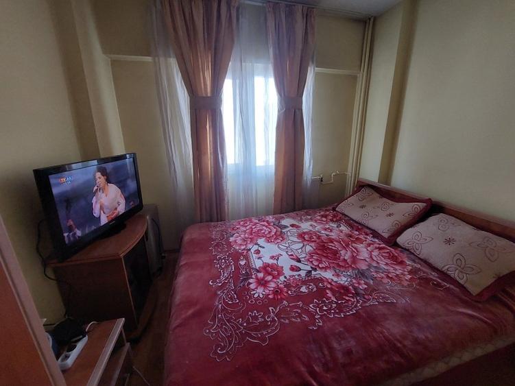 Cal Rahovei vis a vis de liceul Bolintineanu Ispirescu - 10