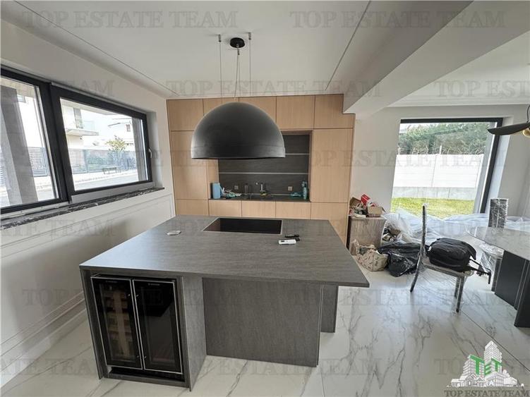 Vila mobilata utilata de vanzare in zona Pipera - 4