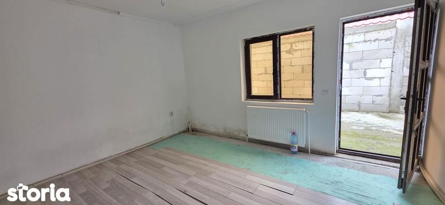 Medeea Casa cu 5 camere Teren 220 mp. ideal locuinta sau sediu firma ! - 19