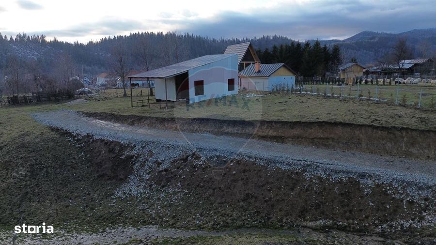 Teren de vanzare in Leresti si casa la rosu cu vedere spre Iezer - 6