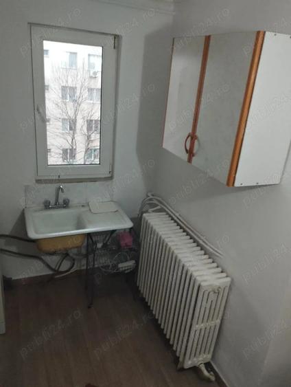 Acum garsoniera Bdul1 Decembri Titan Auchan - 3