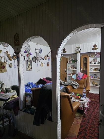 Casa individuala de vanzare in Iasi cu acces la sosea,magazine ,scoli ,autobuz etc - 10
