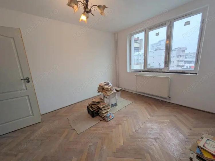 Orizont - MegaImage, Apartament 3 camere, decomandat, etaj 3 din 4 - 9