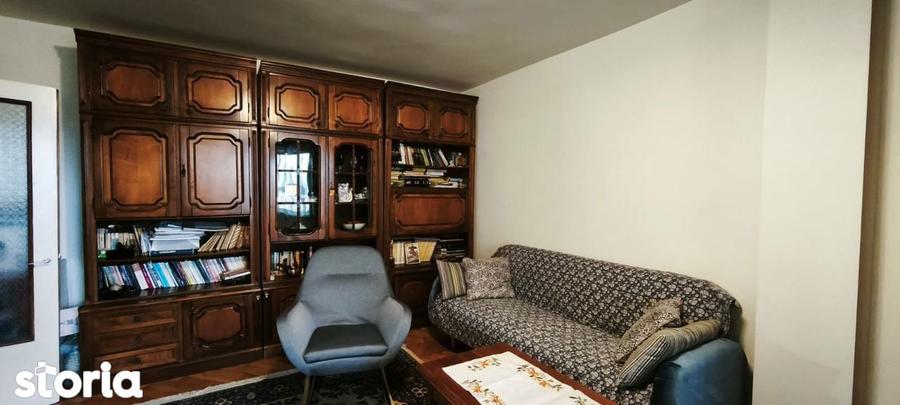 Ap. 3 cam, 2 bai, Centru - Domus, etaj 1, bloc 1990 - 9