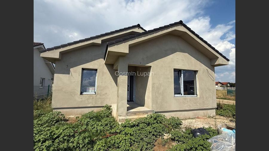 Casă spațioasă 4 camere, Sântandrei - 125.000EUR Casă spațioasă 4 camere, Sântandrei - 125.000EUR