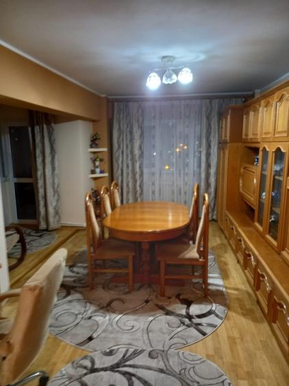 Apartament 4 camere Calea Nationala mai sus de Stadion - 3