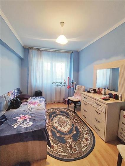 Apartament decomandat la et.2/10, vedere panoramica pe parcul TEI - 11