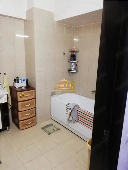 Apartament 3 camere, Kaufland - 10