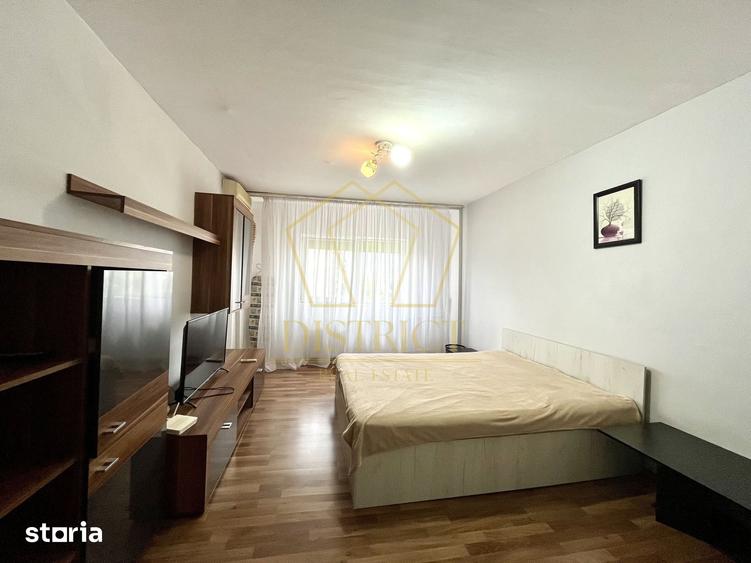 Apartament cu 2 camere decomandat în Complex Studențesc