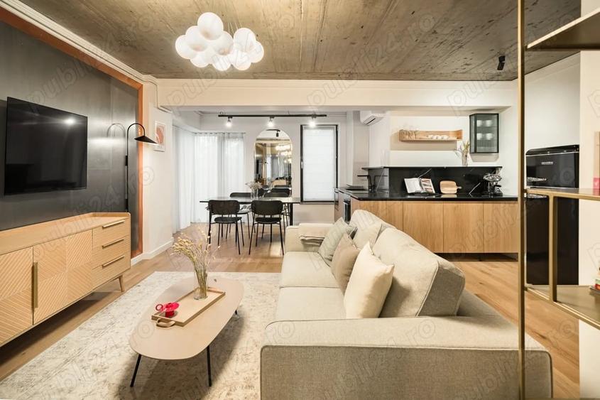 Apartament cu 2 camere decomandat, mobilat în Central