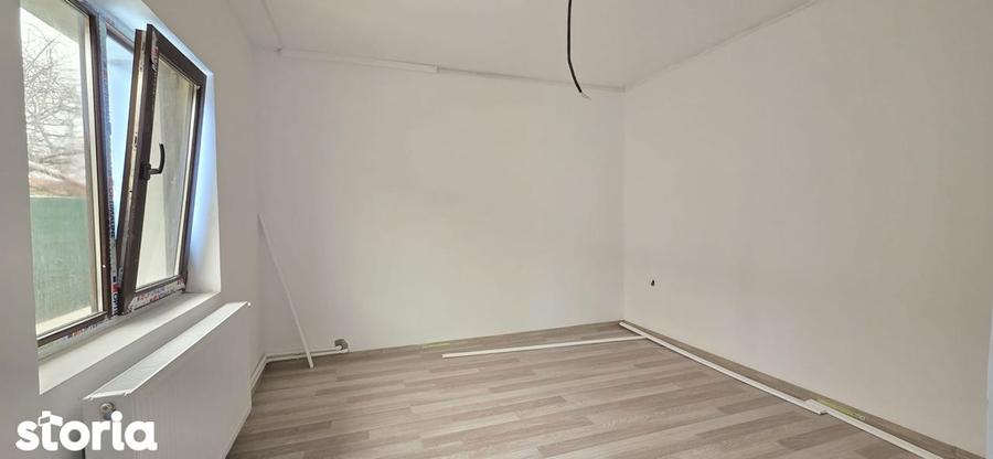 Medeea Casa cu 5 camere Teren 220 mp. ideal locuinta sau sediu firma ! - 15