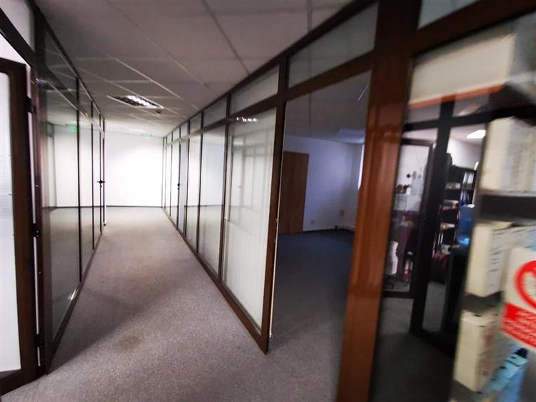 Spatii birouri in Iridex Business Center - de la 29 mp - 4