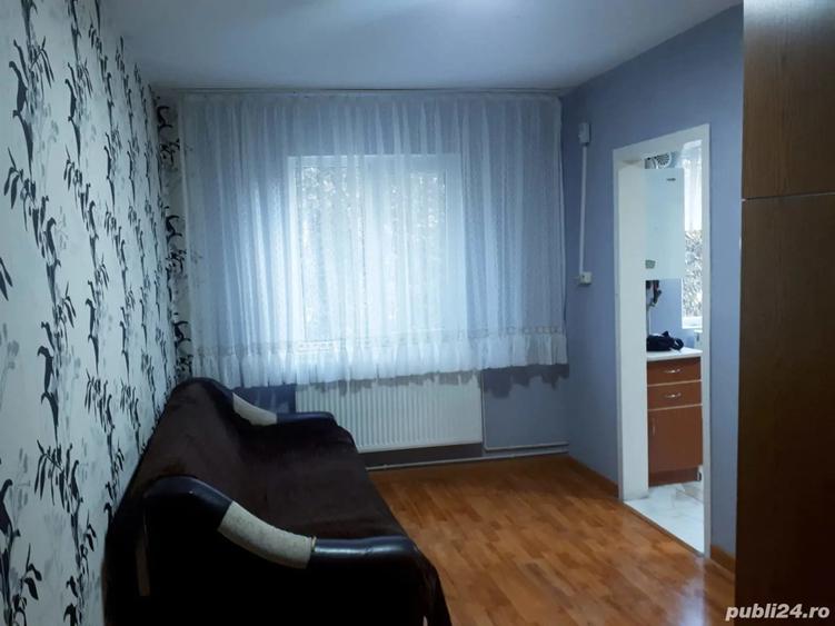 Inchiriez garsoniera - 4