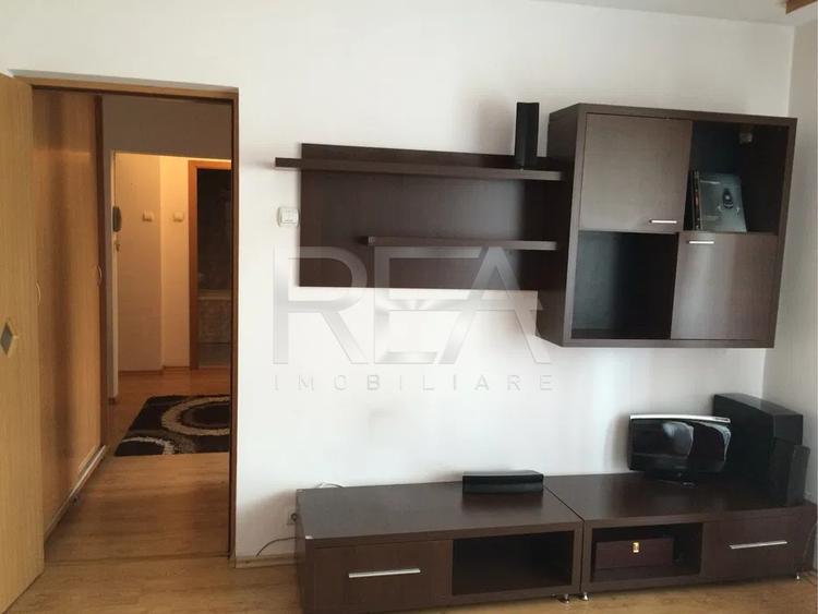 2 Camere Bloc Anvelopat -Mall Afi - 2