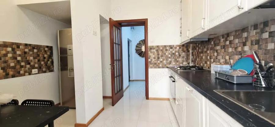 Inchiriere apartament cu trei camere vila Kisseleff - 4